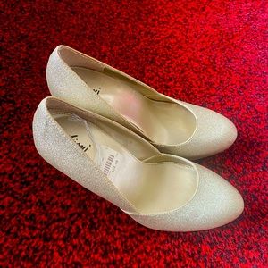 Fioni Heels size 5
